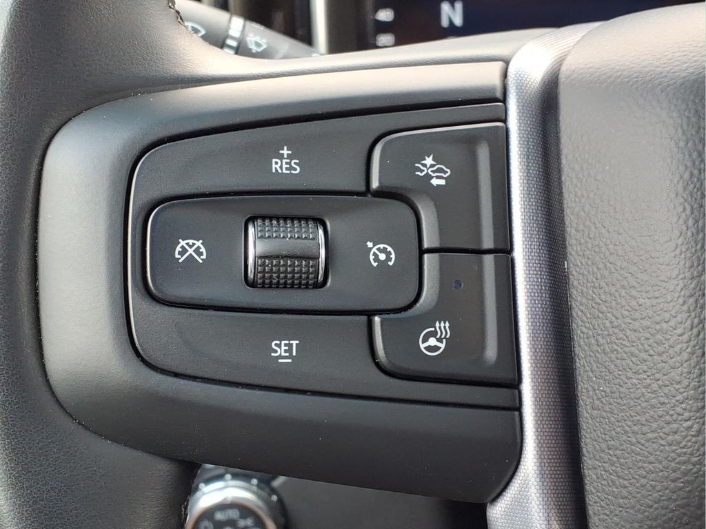 2024 GMC Sierra 1500 SLT - Photo 25