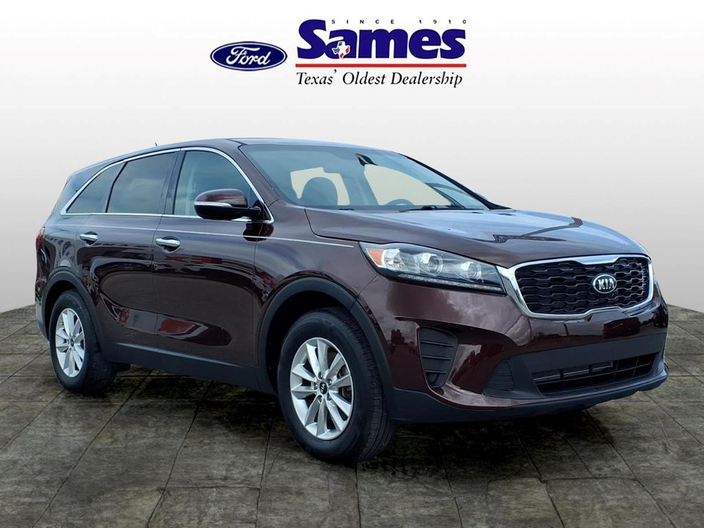 2020 Kia Sorento LX AT's photo