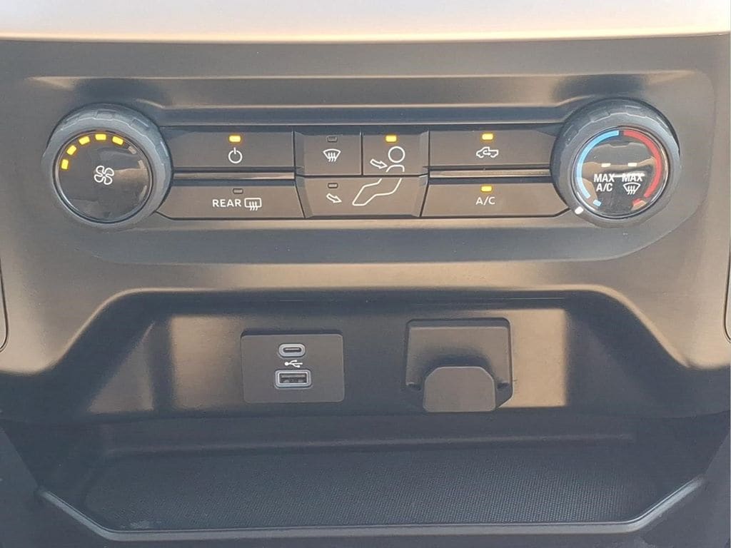 2023 Ford F-150 XLT - Photo 18
