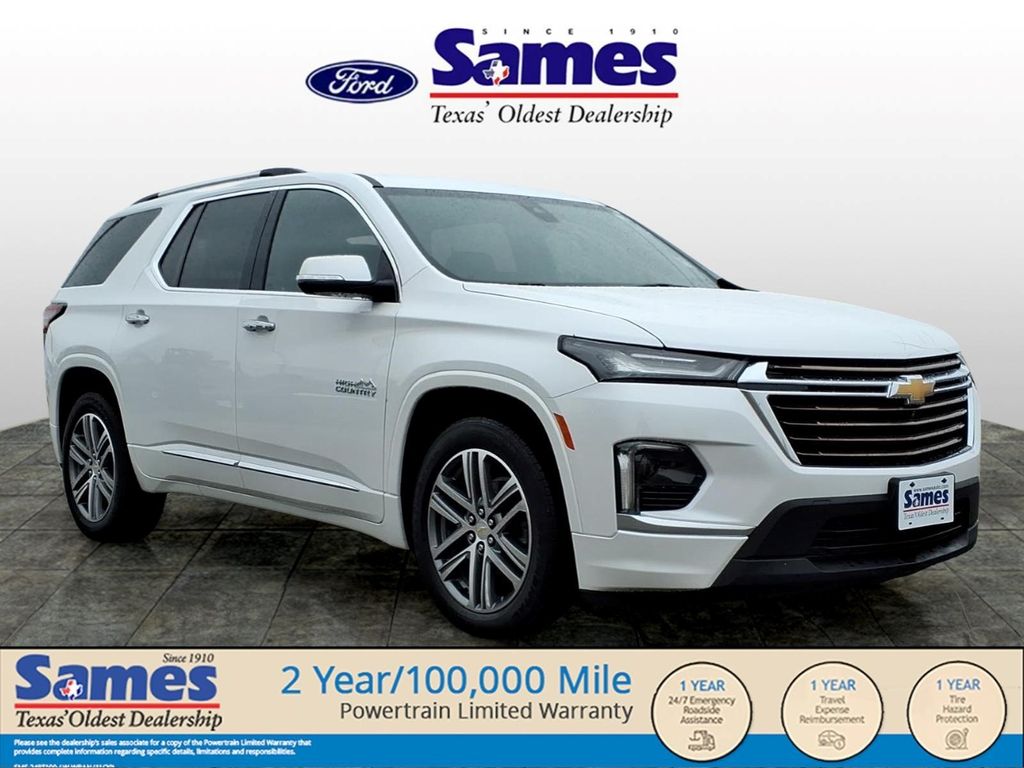 2023 Chevrolet Traverse FWD High Country's photo