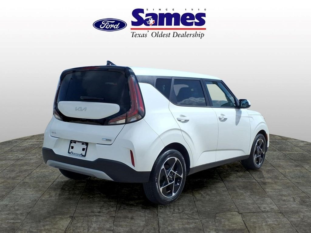 Used 2024 Kia Soul EX Hatchback