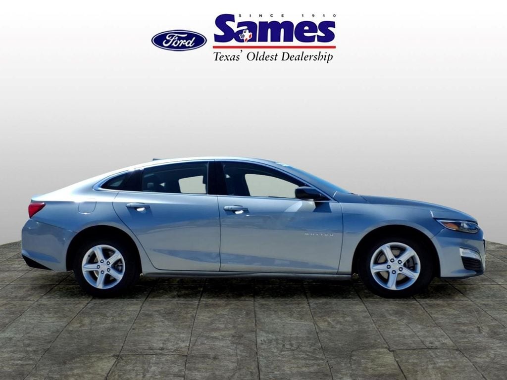 Used 2024 Chevrolet Malibu 1LT with VIN 1G1ZD5ST9RF162647 for sale in Bastrop, TX