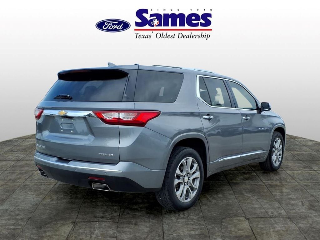 Used 2021 Chevrolet Traverse Premier SUV