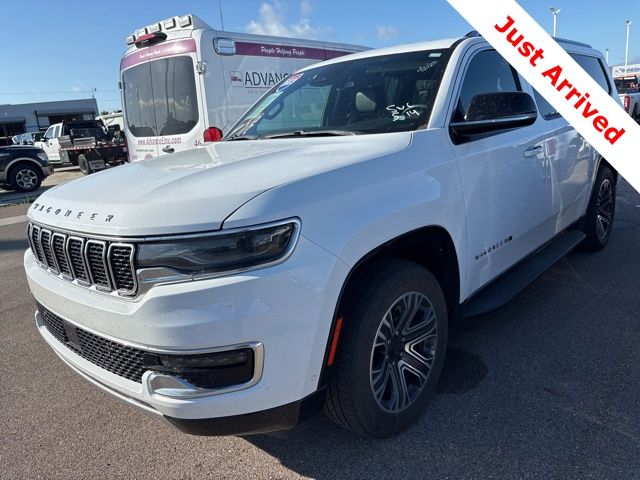 2023 Jeep Wagoneer L Series II 4WD's photo