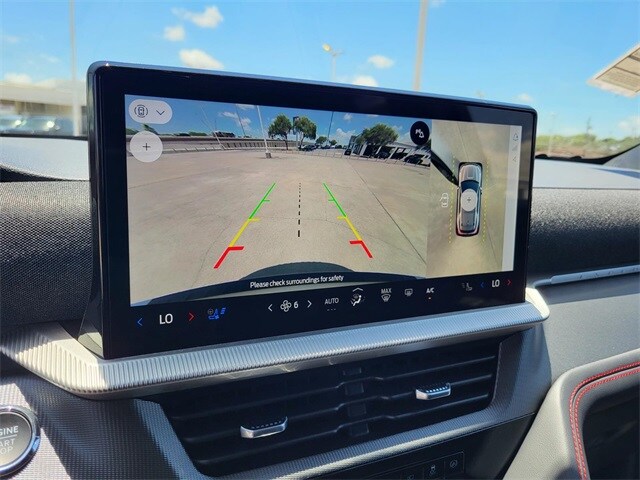 2025 Ford Explorer ST photo 3