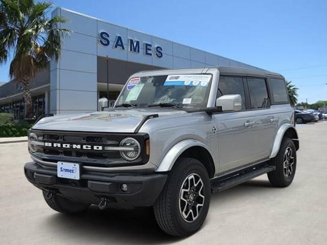 2022 Ford Bronco Outer Banks 4x4's photo