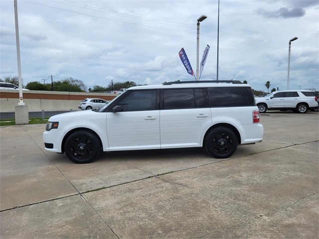 Used 2018 Ford Flex SE with VIN 2FMGK5B89JBA04097 for sale in Corpus Christi, TX