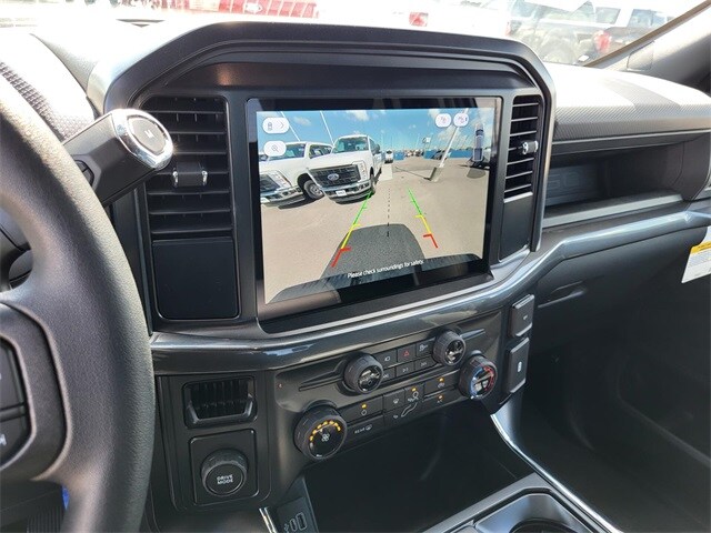 2025 Ford F-150 STX photo 4