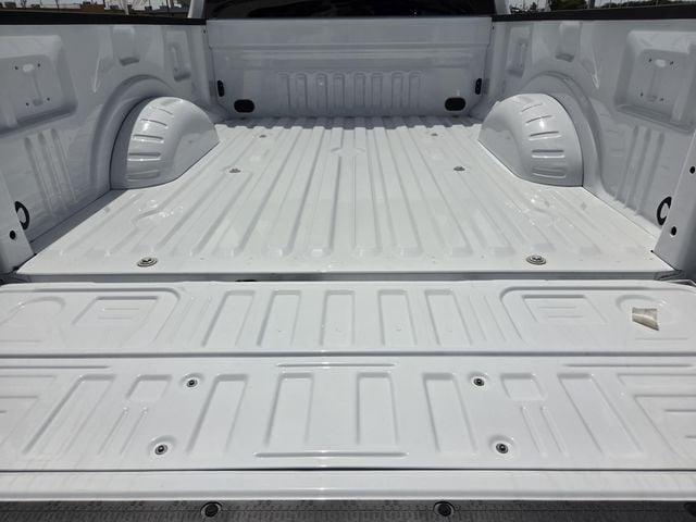 2026 Ford F-250 Super Duty XL - Photo 10