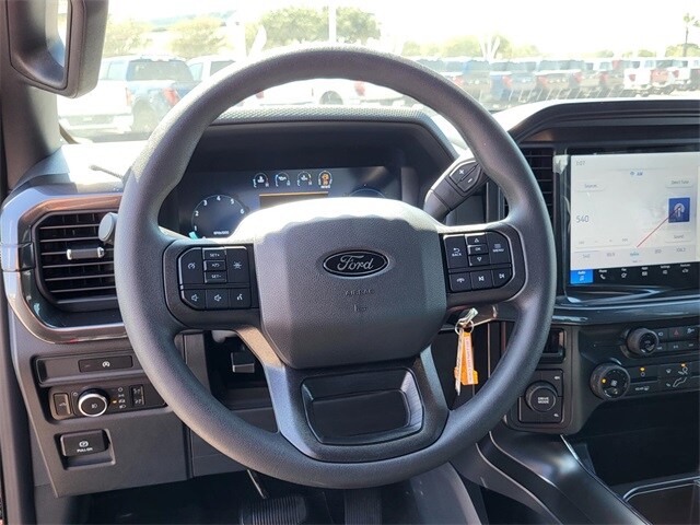2025 Ford F-150 STX photo 2