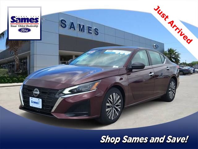 2024 Nissan Altima 2.5 SV's photo