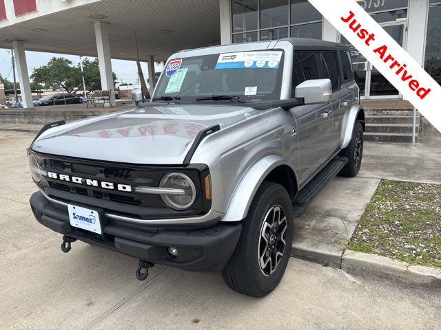 2022 Ford Bronco Outer Banks 4x4's photo