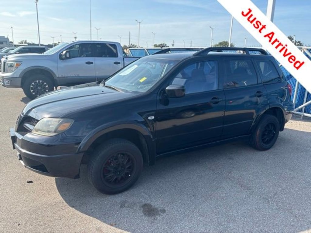 Used 2003 Mitsubishi Outlander LS SUV