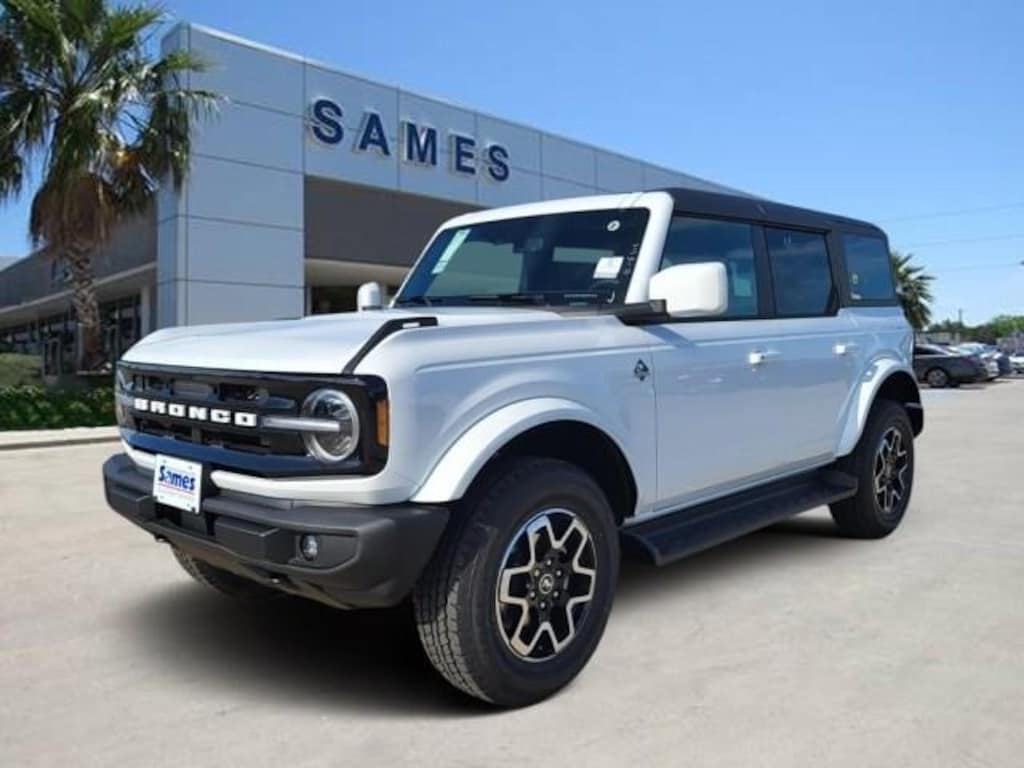 New 2025 Ford Bronco Outer Banks SUV