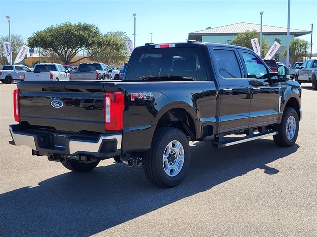 2026 Ford F-250 Super Duty XLT - Photo 10