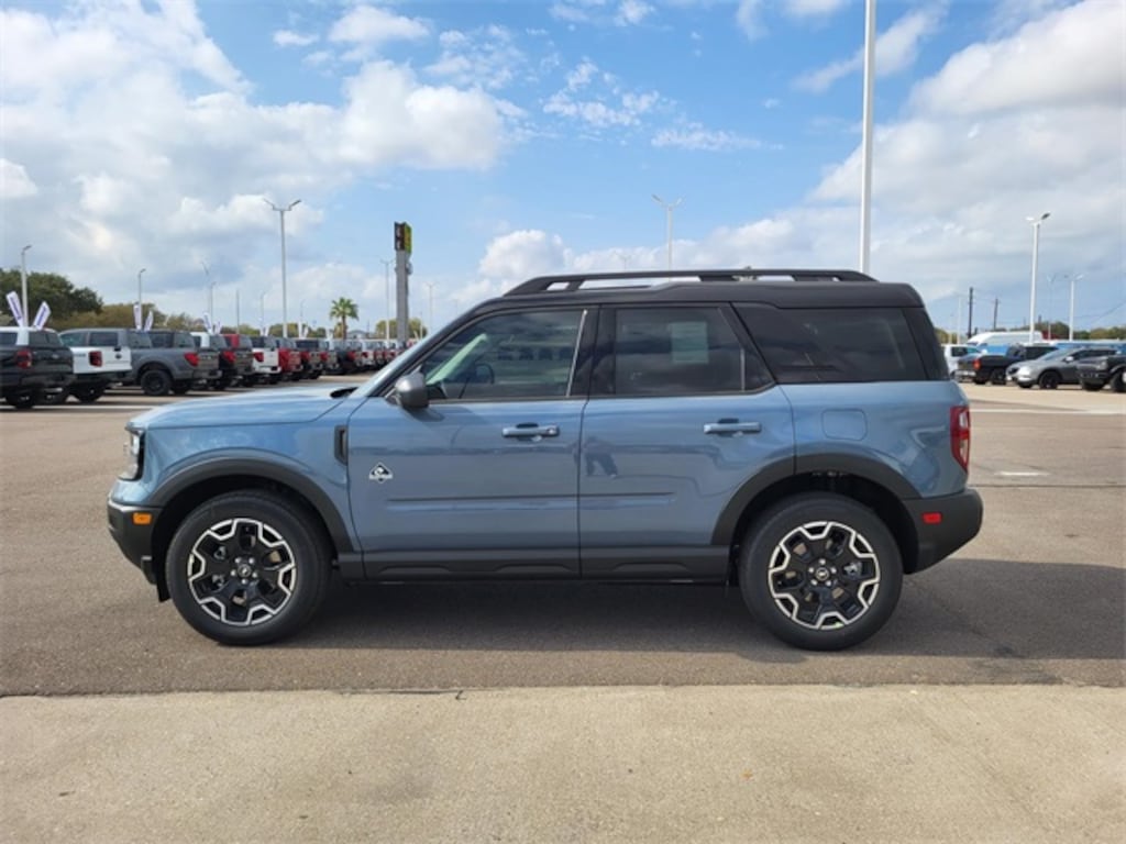 New 2025 Ford Bronco Sport Outer Banks SUV