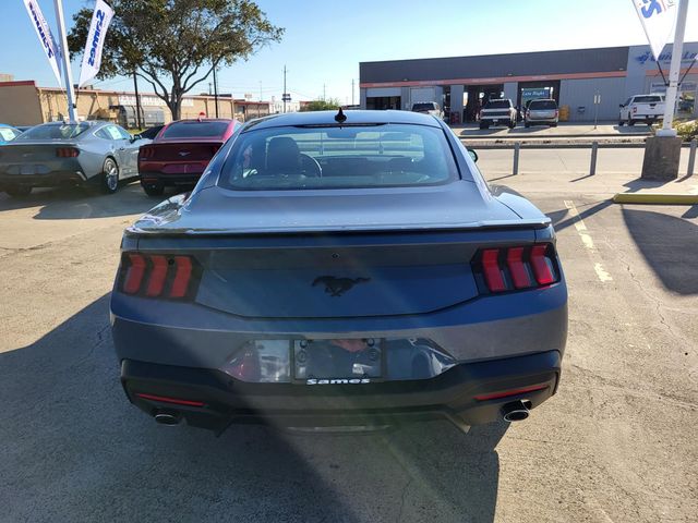 2026 Ford Mustang EcoBoost Fastback - Photo 8