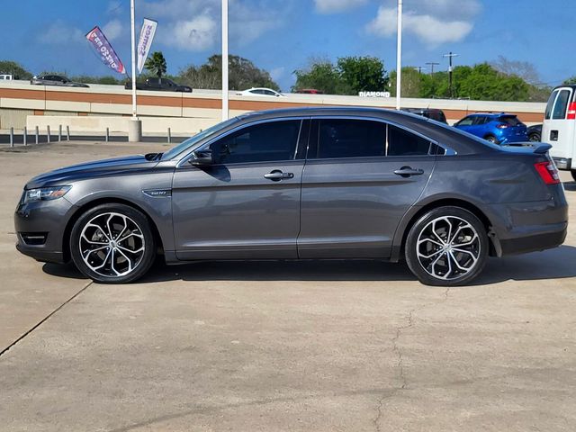 2016 Ford Taurus
