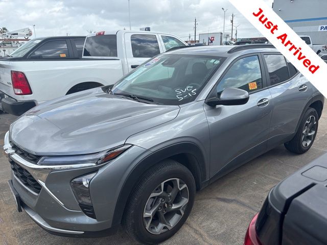 2025 Chevrolet Trax LT's photo