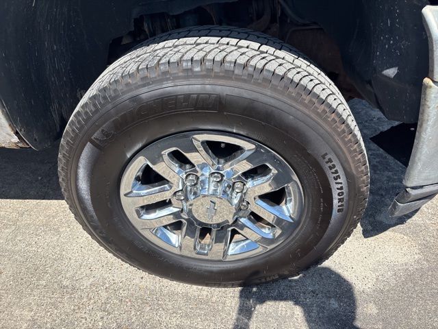 Used 2013 Chevrolet Silverado 2500HD LT with VIN 1GC2KXEG8DZ329063 for sale in Corpus Christi, TX