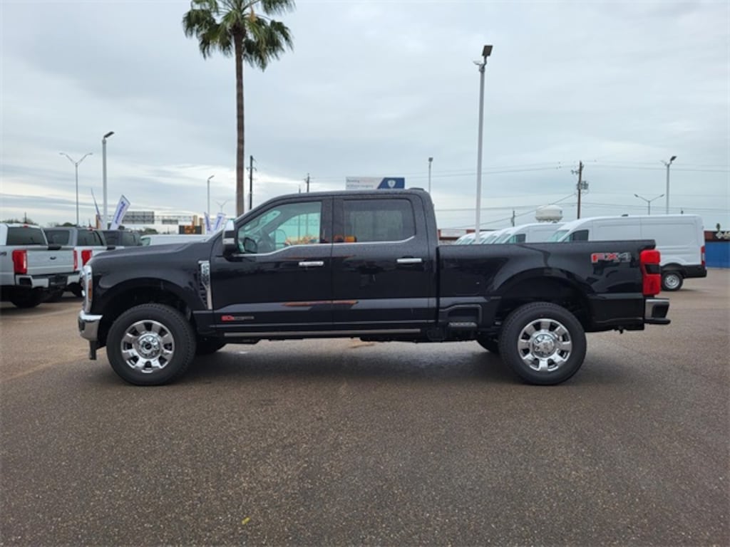 New 2026 Ford F-250 King Ranch Truck Crew Cab