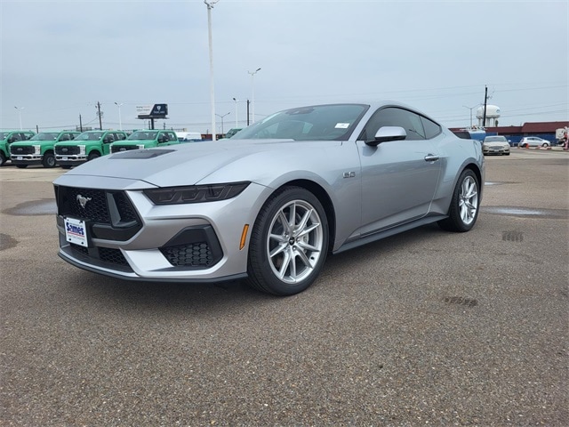 2026 Ford Mustang GT Premium's photo