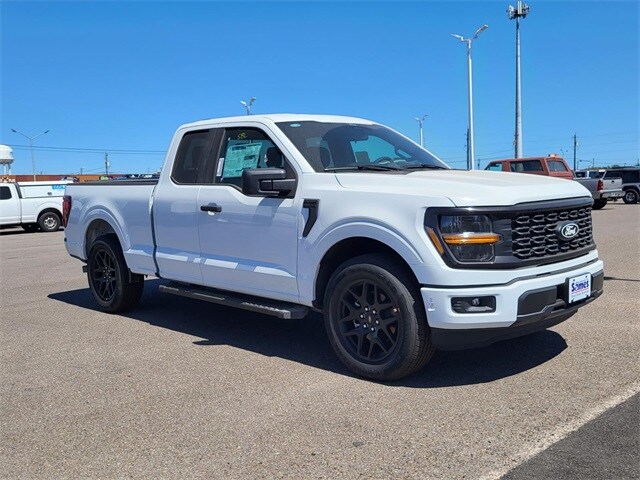 2025 Ford F-150 STX photo 2