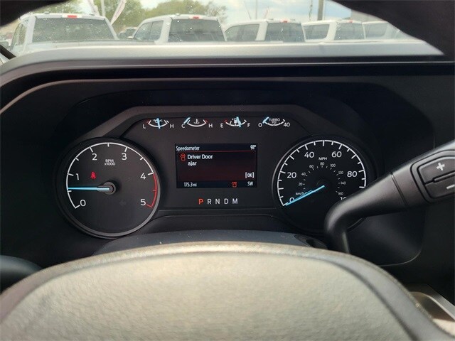 2025 Ford F-250 XLT photo 3