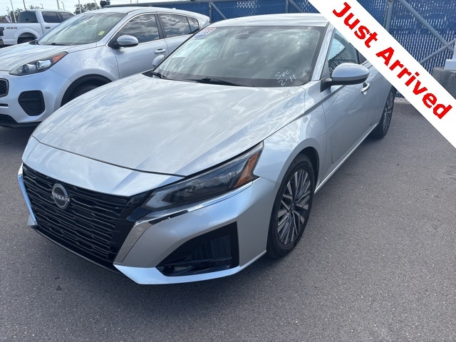2023 Nissan Altima SV