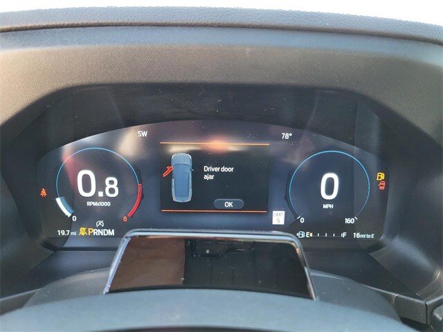 2026 Ford Explorer ST photo 4