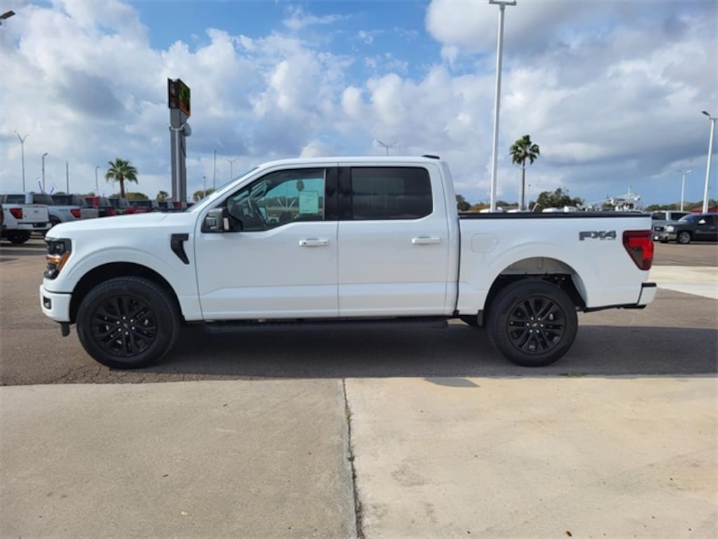 New 2025 Ford F-150 XLT Truck SuperCrew Cab