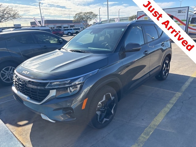 2025 Kia Seltos S's photo