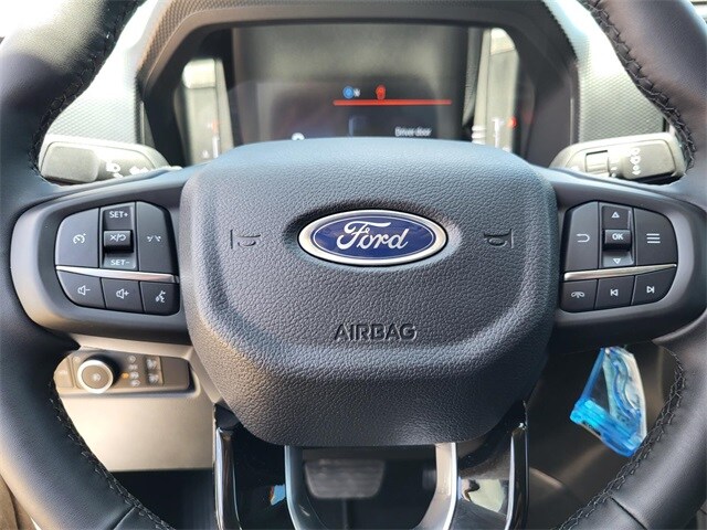 2025 Ford Ranger XLT photo 2