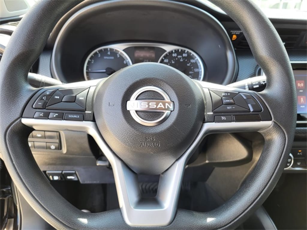 Used 2022 Nissan Kicks S SUV