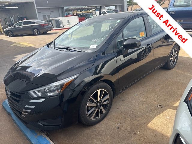 2025 Nissan Versa 1.6 SV CVT's photo