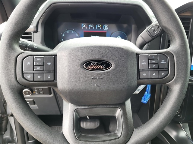 2025 Ford F-150 STX photo 3