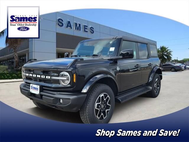 2026 Ford Bronco Outer Banks 4x4's photo