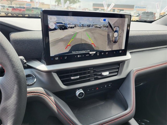 2025 Ford Explorer ST-Line photo 4