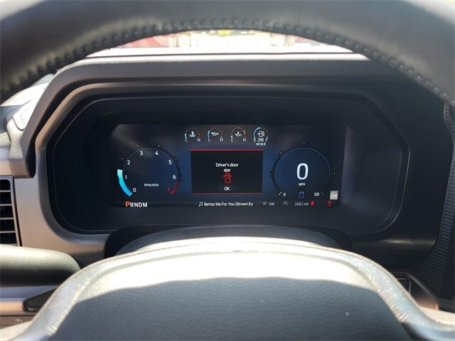 2025 Ford F-150 Platinum photo 3