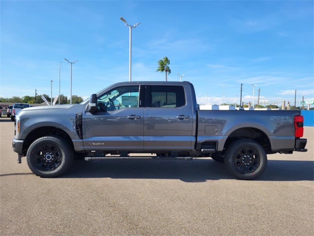 New 2026 Ford F-250 XLT Truck Crew Cab