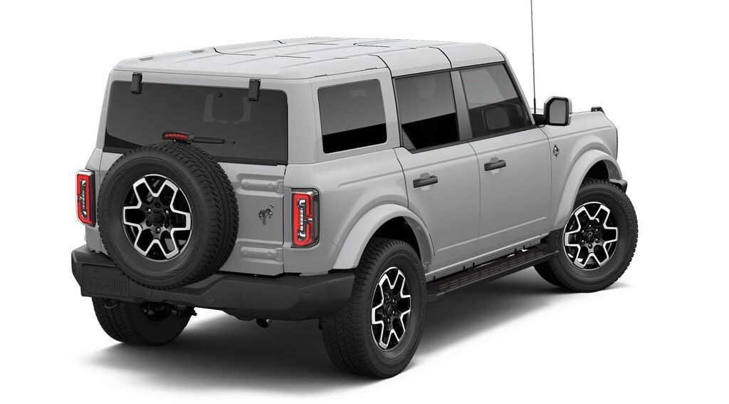 New 2026 Ford Bronco Outer Banks SUV