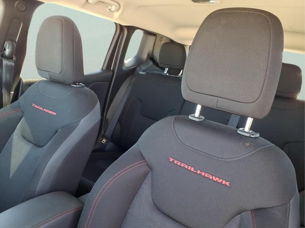 2023 Jeep Renegade Trailhawk - Photo 14