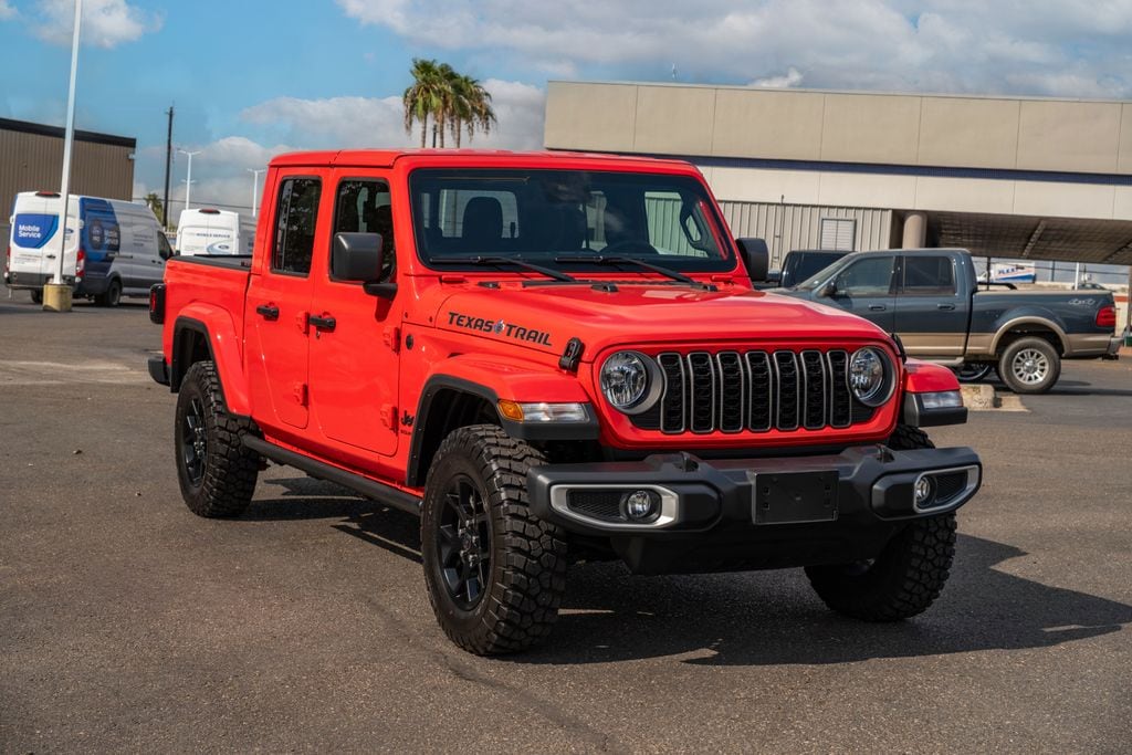 Used 2025 Jeep Gladiator Sport