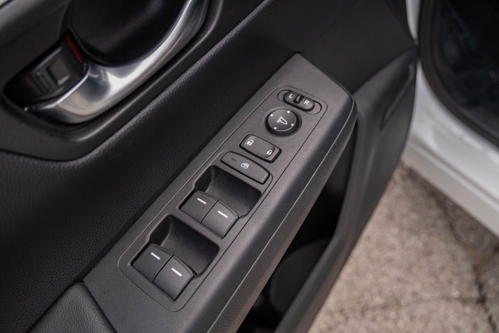 2024 Honda CR-V Sport-L - Photo 11