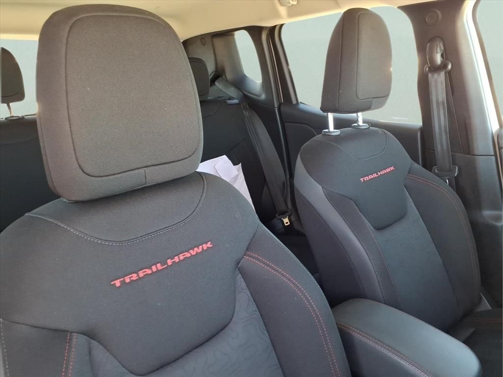 2023 Jeep Renegade Trailhawk - Photo 17