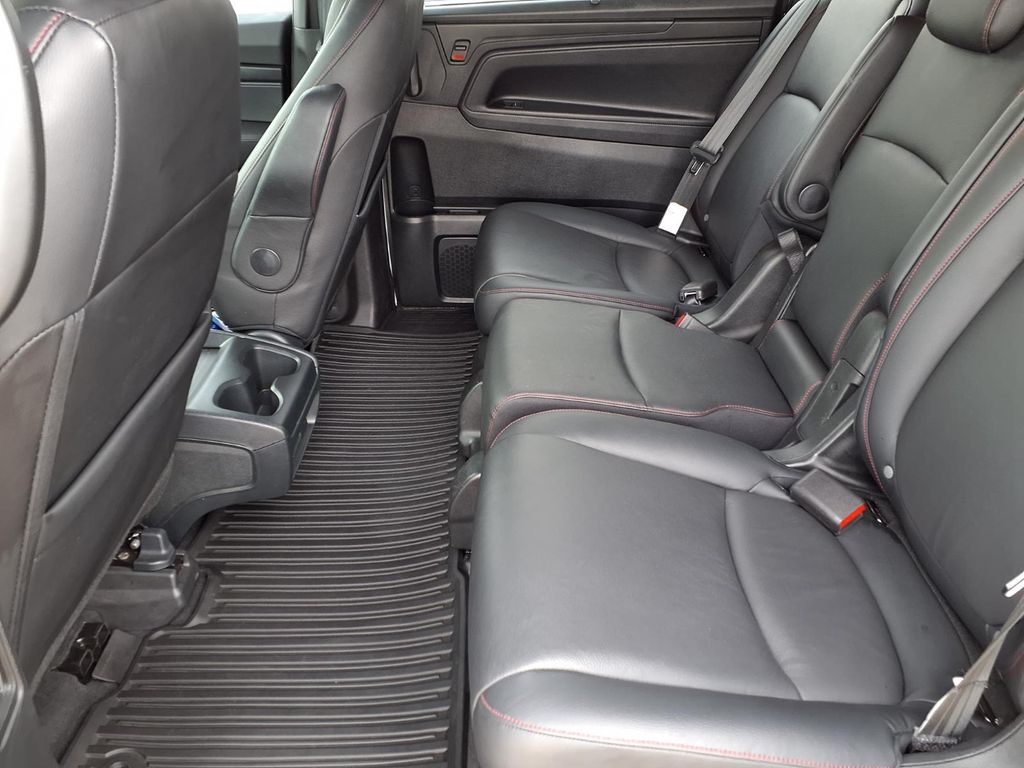 2024 Honda Odyssey SPORT - Photo 11