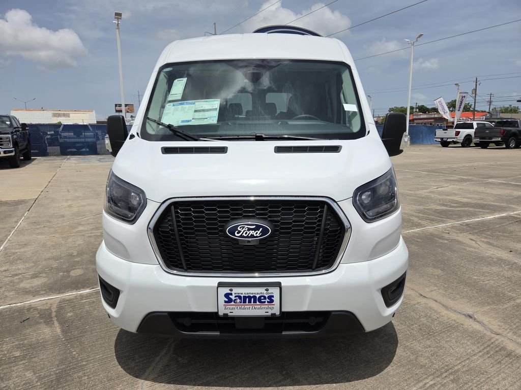 2026 Ford Transit Passenger Van XLT - Photo 11