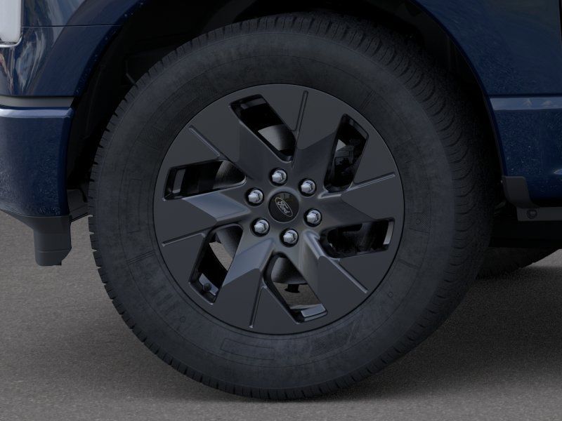 2025 Ford F-150 Lightning Flash - Photo 19