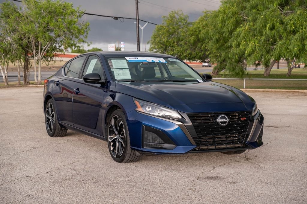 Certified 2024 Nissan Altima 2.5 SR Sedan