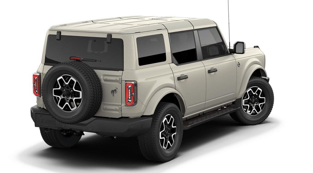 New 2026 Ford Bronco Outer Banks SUV